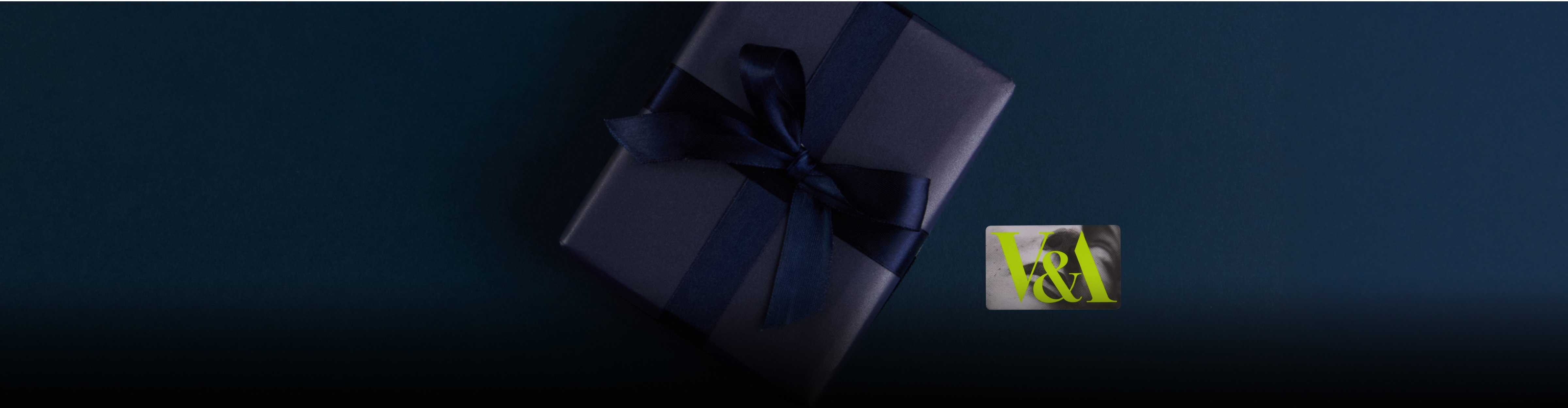 Image of gift card and membership pack
